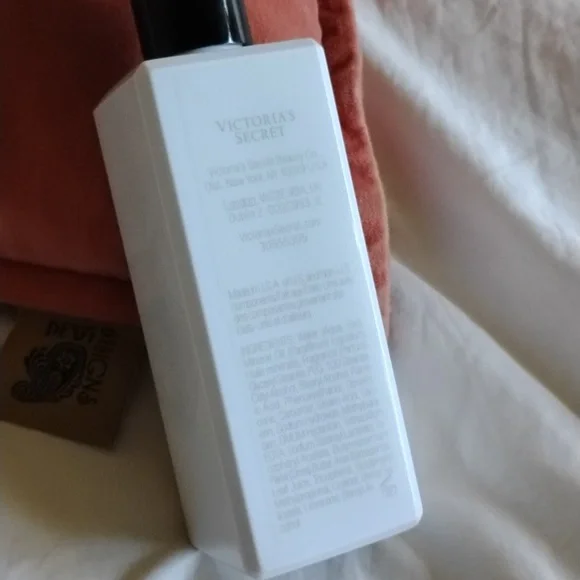 Victoria's secret dream angel fragrance lotion - Picture 2 of 4